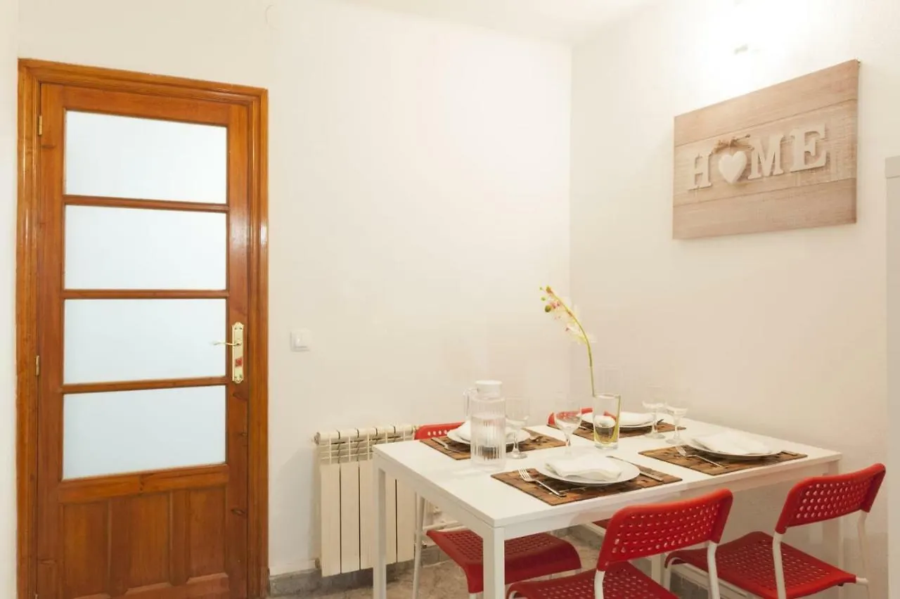 Cosy Apartment Fira Barcelona L'Hospitalet de Llobregat 0*,